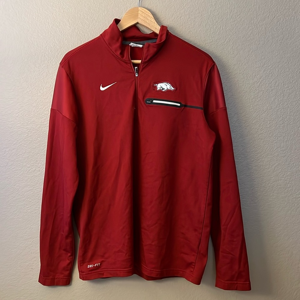 Arkansas Razorbacks Dry Fit Pull Over